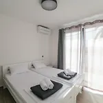 Apartment Lemon House