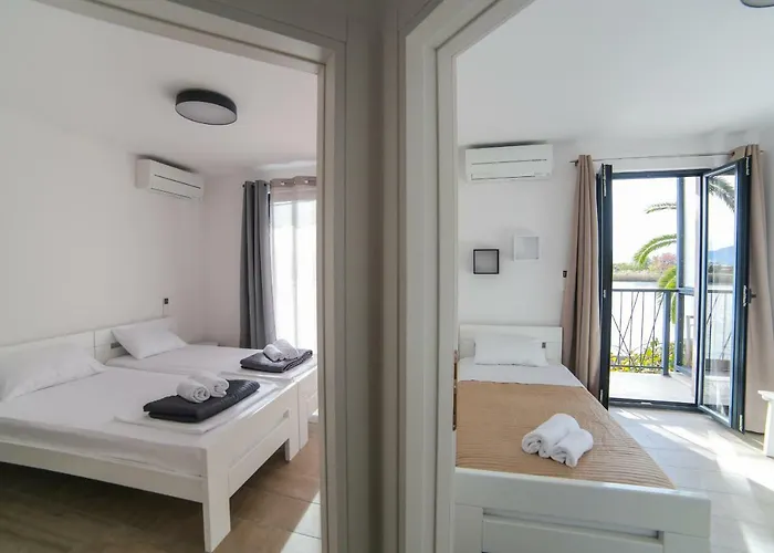 Apartman Lemon House Komin