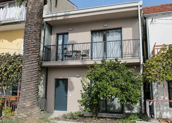 Lemon House Apartman *