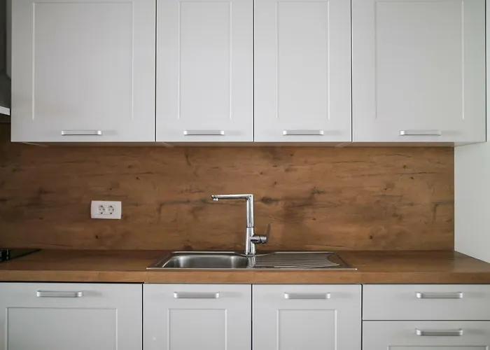 Lemon House Apartman Komin